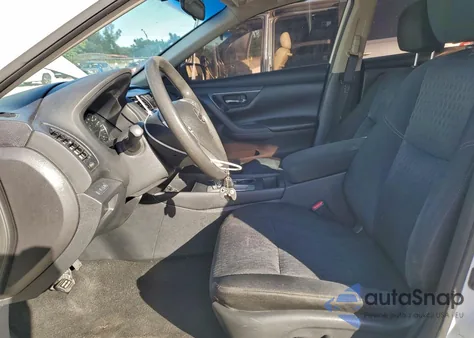 2016 Nissan Altima 2.5 z USA, uszkodzony, nr VIN 1N4AL3AP4GC248078